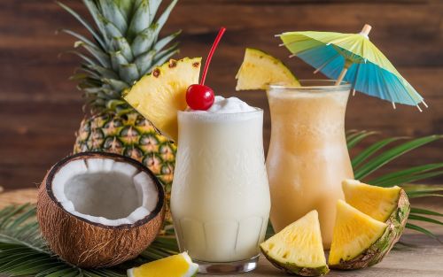Refreshing Piña Colada and Tropical Drinks